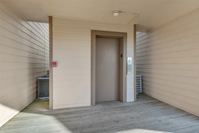 $155,000 | 306 D Lakeview Terrace, Unit 306D, Montgomery, TX 77356