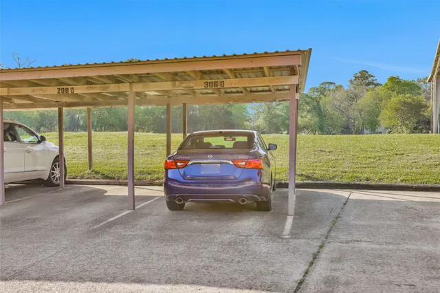 $155,000 | 306 D Lakeview Terrace, Unit 306D, Montgomery, TX 77356