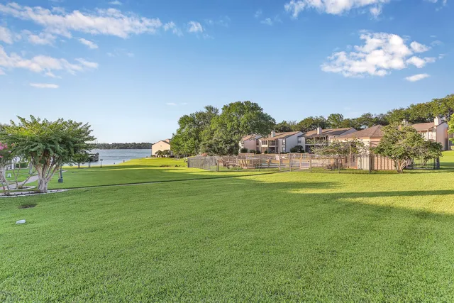 $155,000 | 306 D Lakeview Terrace, Unit 306D, Montgomery, TX 77356