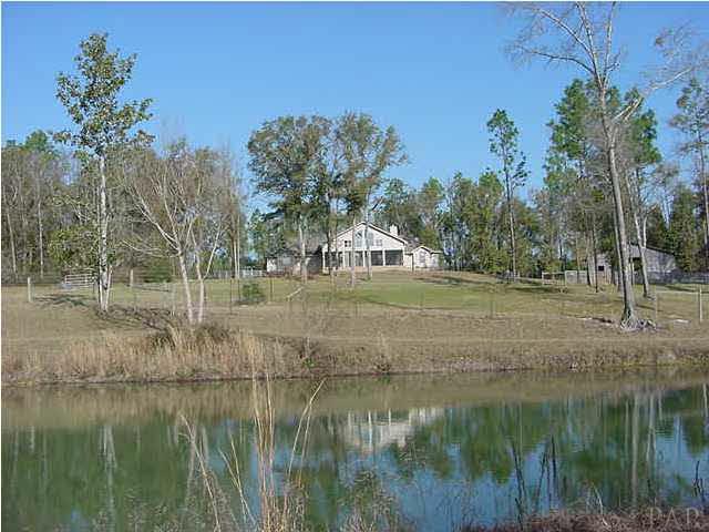5172 Siripon Road Milton, FL 32570 - Photo 2 of 24 Gallery Image 2