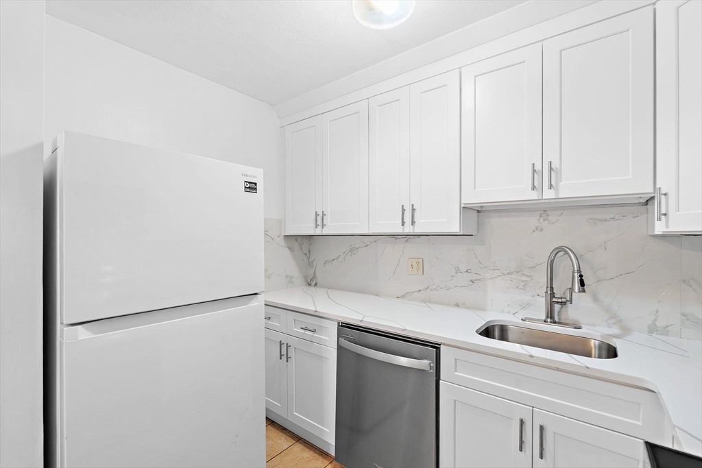 110 Boston Post Road East, Unit 8 Marlborough, MA 01752 - Photo 9 of 29