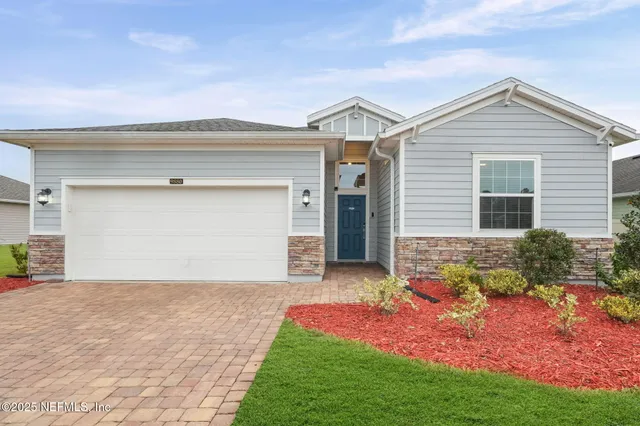 a front view of house with yard