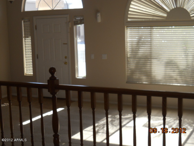 653 South Cardinal Street Gilbert, AZ 85296 - Photo 5 of 18 Front Entry