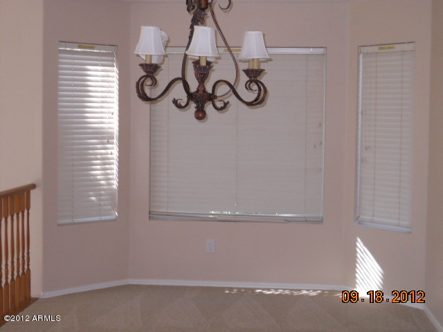 653 South Cardinal Street Gilbert, AZ 85296 - Photo 6 of 18 Dining