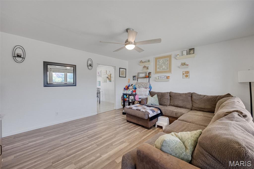 1520 Union Road St. Louis, MO 63125 - Photo 11 of 34 Gallery Image 11