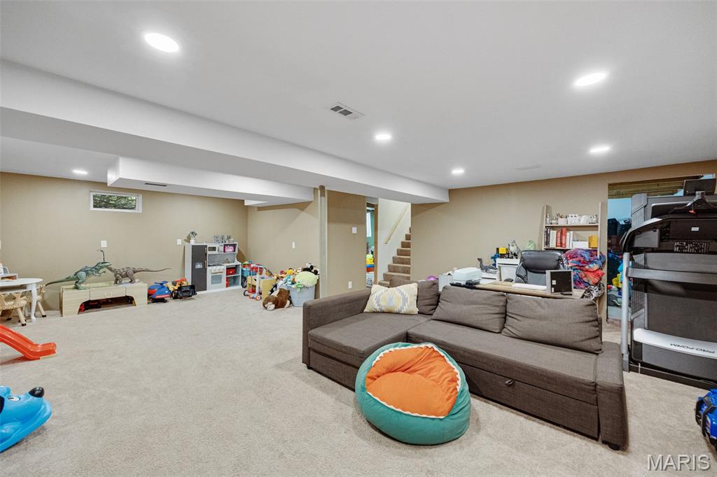 1520 Union Road St. Louis, MO 63125 - Photo 30 of 34 Gallery Image 30