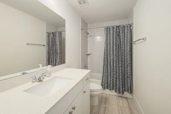 $2,100 | 204 Furlong Drive, Georgetown, TX 78626