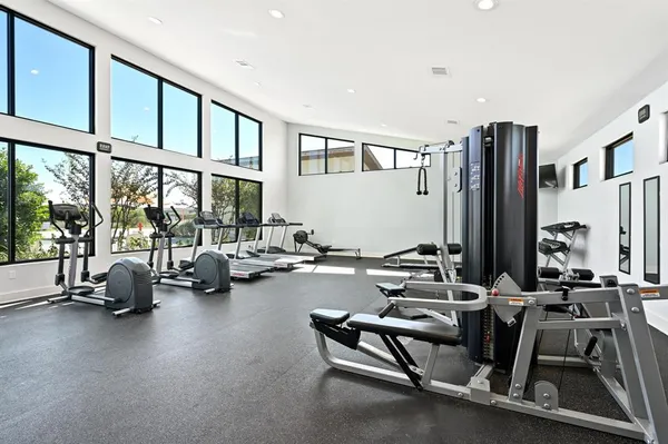 $2,100 | 204 Furlong Drive, Georgetown, TX 78626