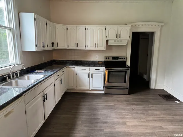 $150,000 | 327 South Orange Street, Havana, IL 62644