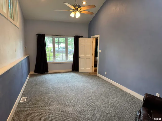 $150,000 | 327 South Orange Street, Havana, IL 62644