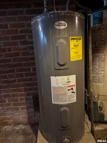 $150,000 | 327 South Orange Street, Havana, IL 62644