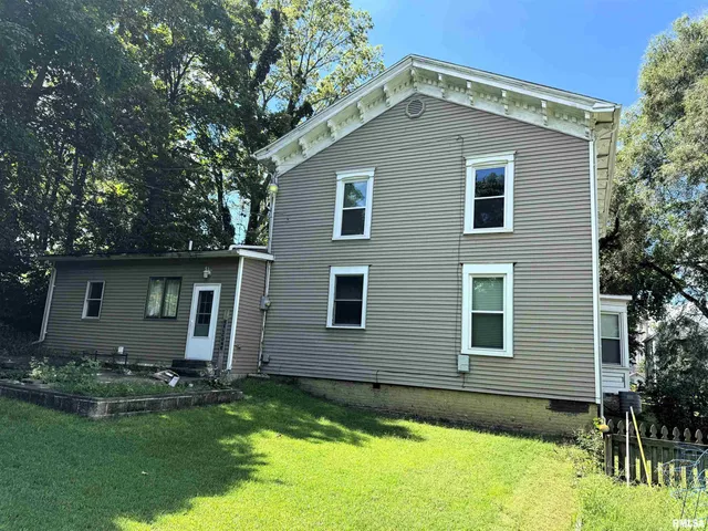 $150,000 | 327 South Orange Street, Havana, IL 62644