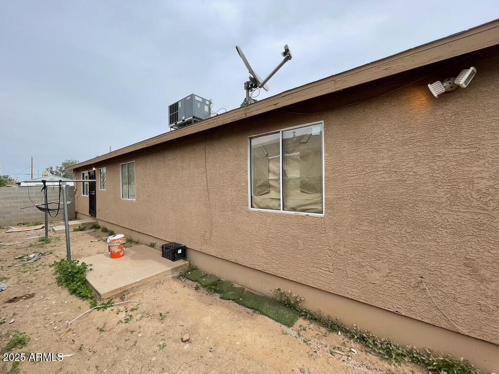 2549 East Chipman Road, Unit 2 Phoenix, AZ 85040 - Photo 36 of 37 3A9E547D-96F9-4CB4-A0D2-2AE04EA7965F_1_1