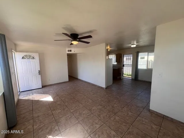 $2,399 | 2549 East Chipman Road, Unit 2, Phoenix, AZ 85040
