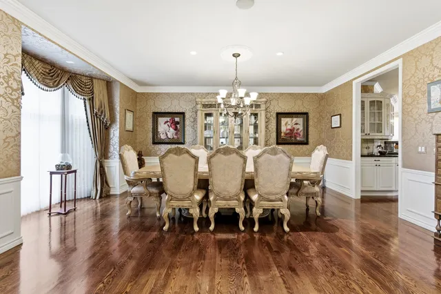 $1,775,000 | 5520 Whitehall Boulevard, Rochester, MI 48306