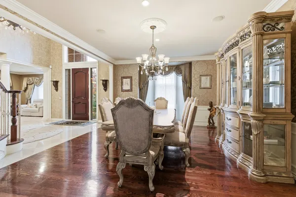 $1,700,000 | 5520 Whitehall Boulevard, Rochester, MI 48306