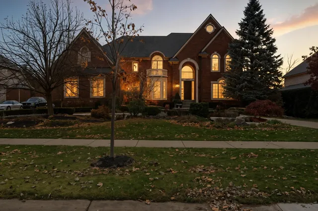 $1,775,000 | 5520 Whitehall Boulevard, Rochester, MI 48306