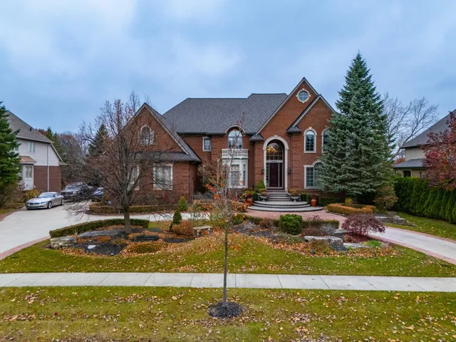 $1,775,000 | 5520 Whitehall Boulevard, Rochester, MI 48306