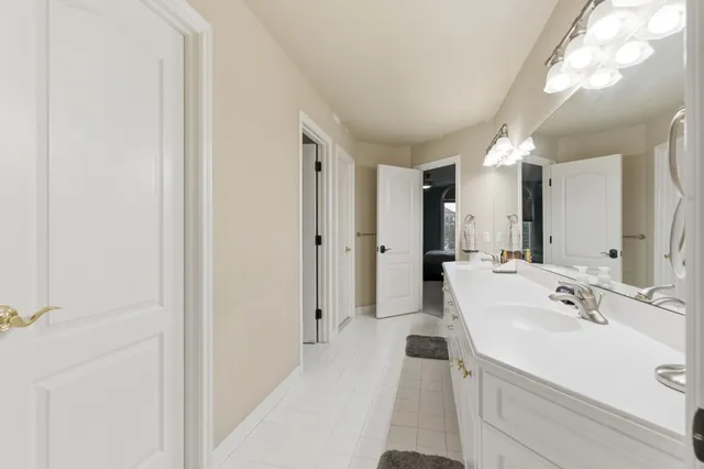 $1,775,000 | 5520 Whitehall Boulevard, Rochester, MI 48306