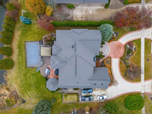 $1,700,000 | 5520 Whitehall Boulevard, Rochester, MI 48306