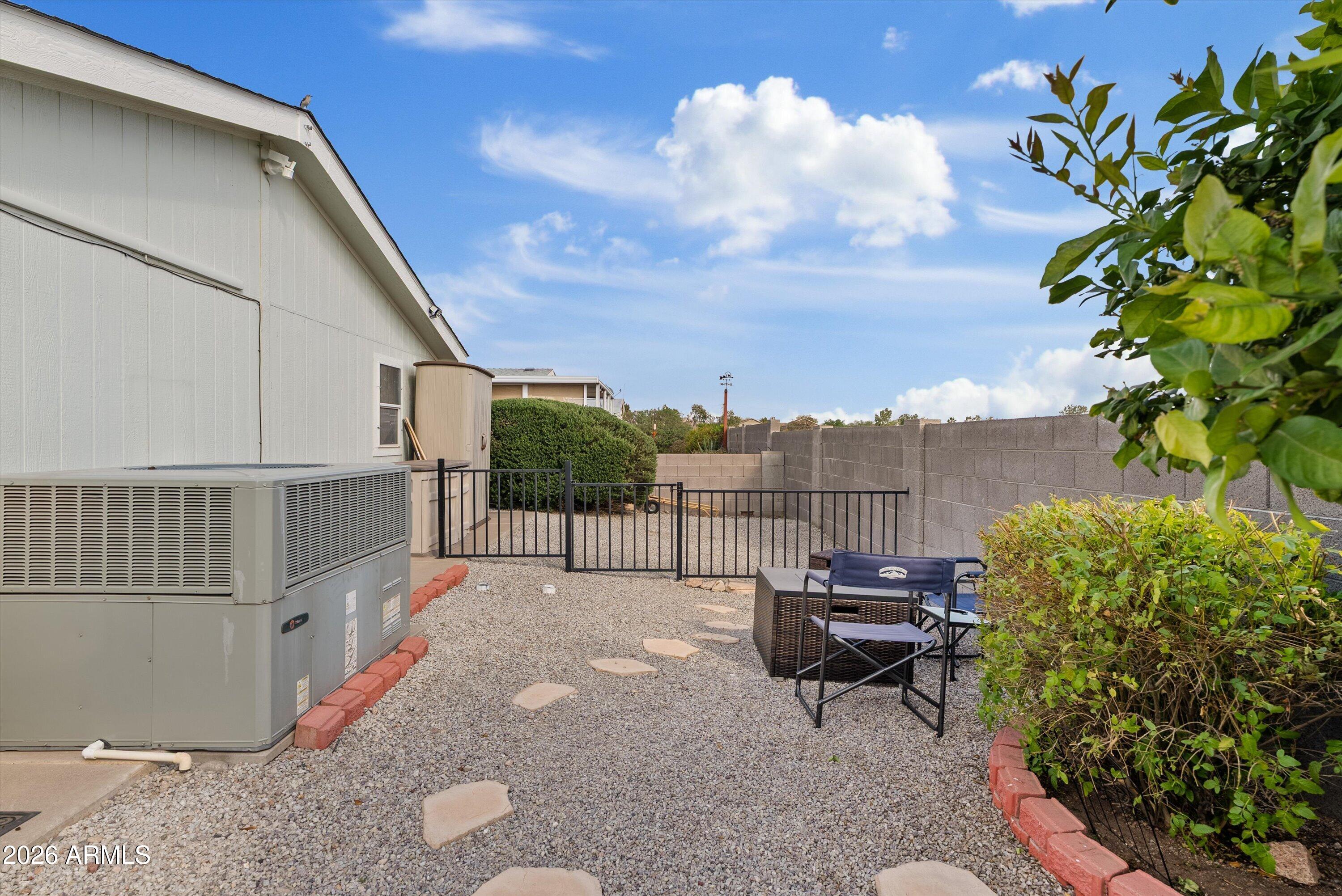 3700 South Tomahawk Road, Unit 91 Apache Junction, AZ 85119 - Photo 21 of 29 Backyard