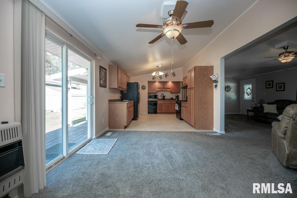 18519 Main Street Trivoli, IL 61569 - Photo 32 of 42