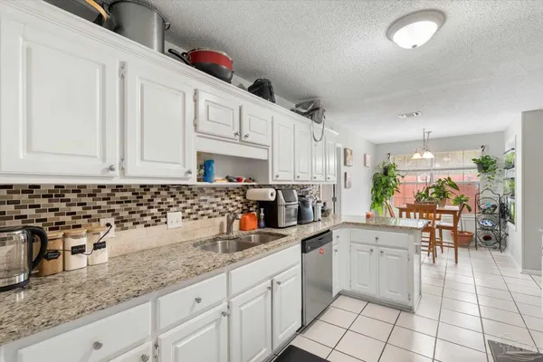 $350,000 | 3316 Joanna Drive, Pace, FL 32571