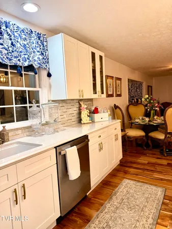 $695,000 | 11516 Frederick Road, Coeburn, VA 24230
