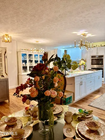 $695,000 | 11516 Frederick Road, Coeburn, VA 24230