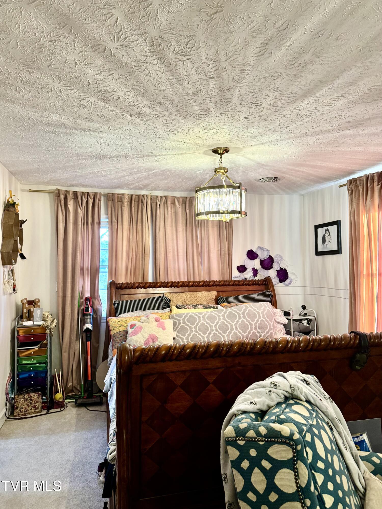 11516 Frederick Road Coeburn, VA 24230 - Photo 49 of 90 IMG_0284