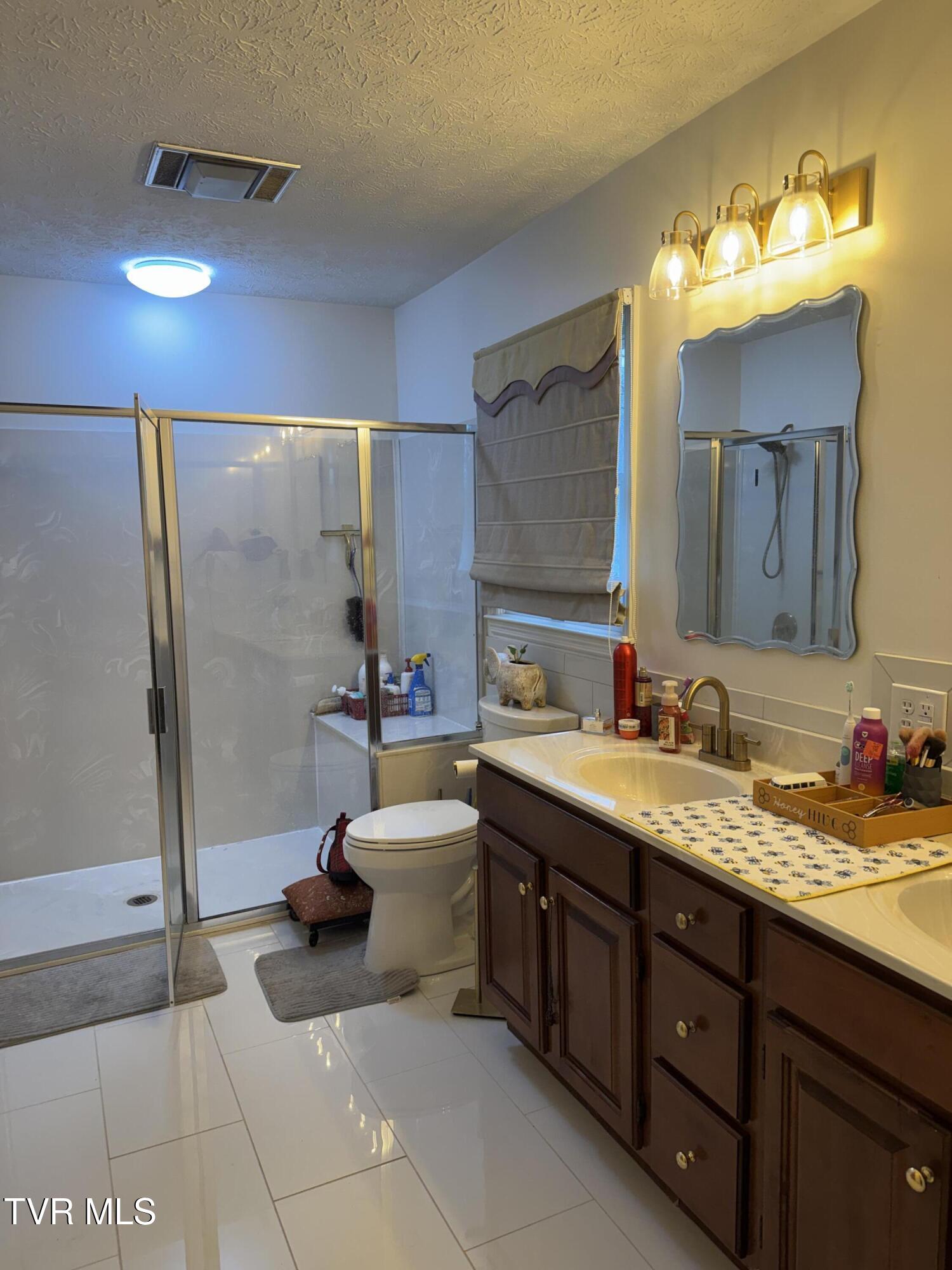 11516 Frederick Road Coeburn, VA 24230 - Photo 52 of 90 IMG_0294