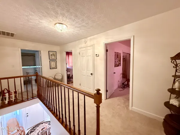 $695,000 | 11516 Frederick Road, Coeburn, VA 24230