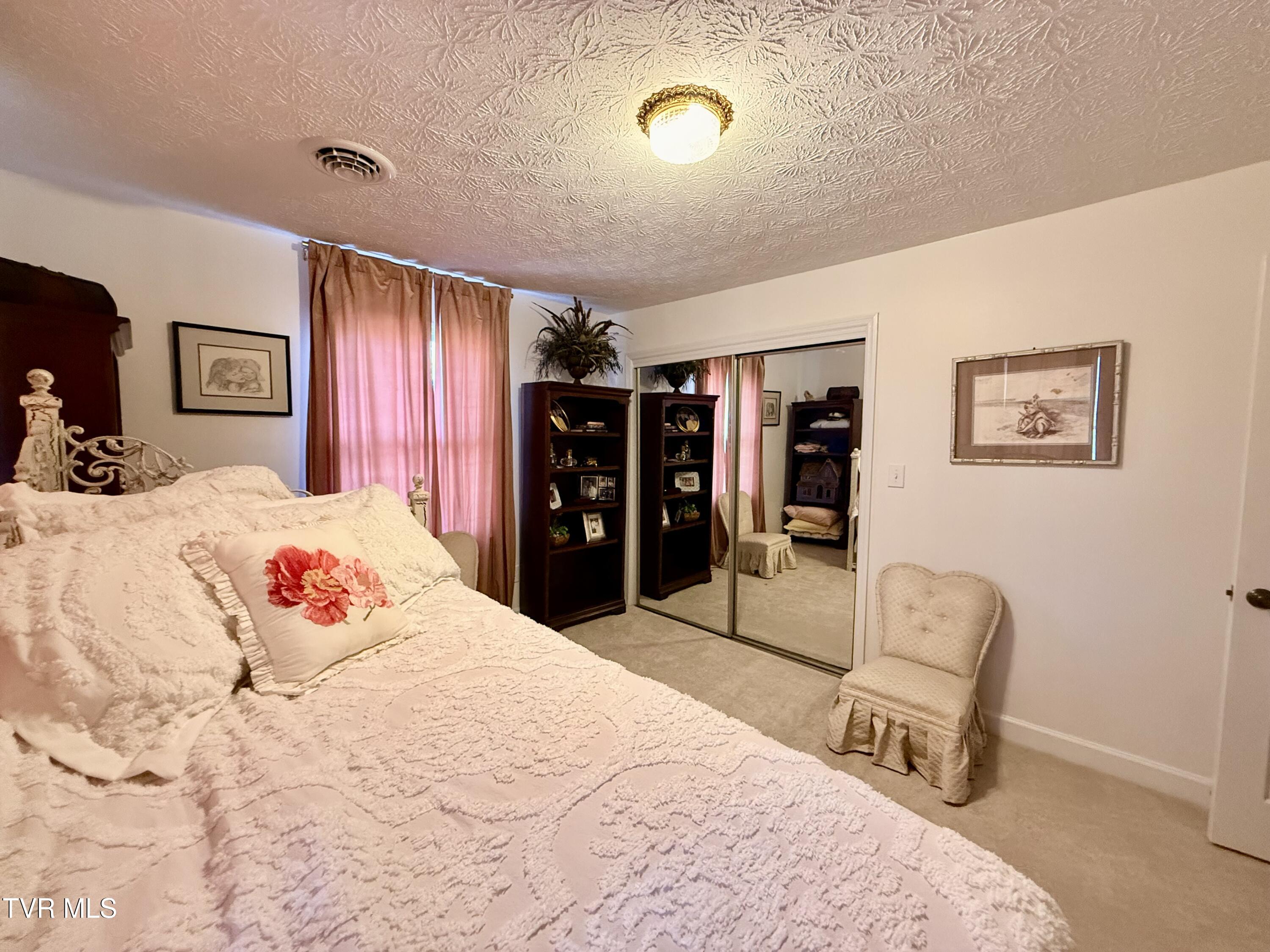 11516 Frederick Road Coeburn, VA 24230 - Photo 59 of 90 IMG_9833