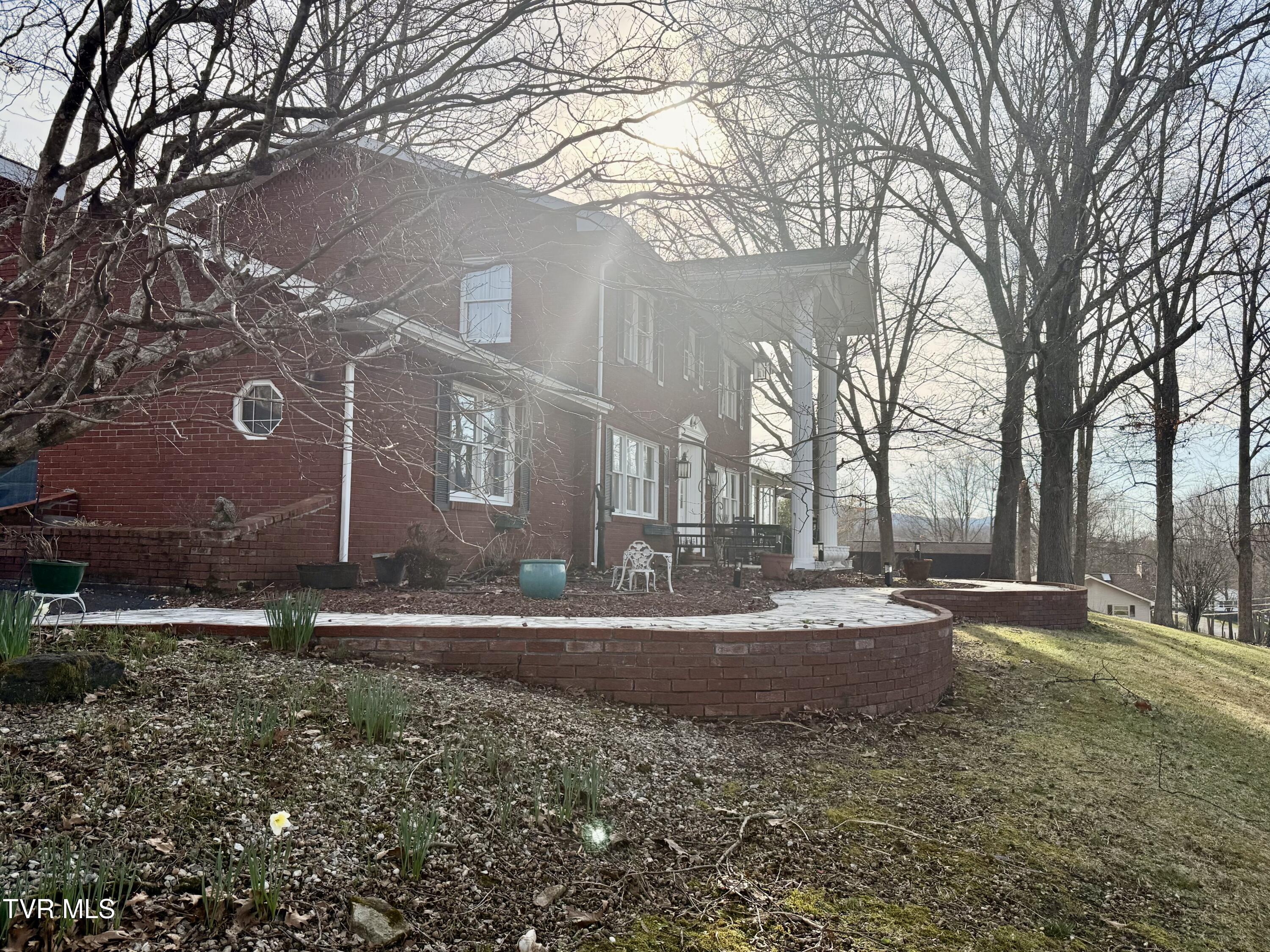 11516 Frederick Road Coeburn, VA 24230 - Photo 75 of 90 IMG_9880