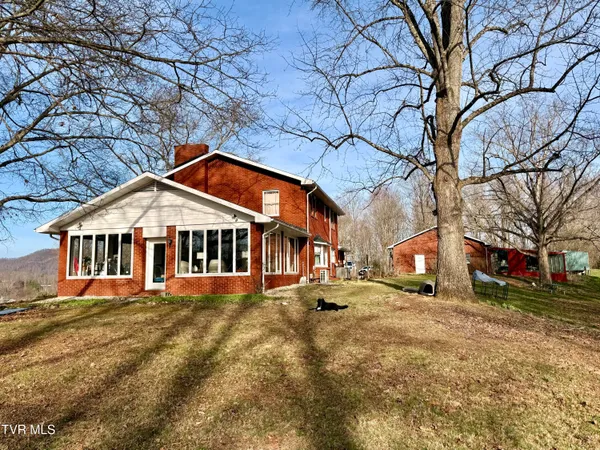 $695,000 | 11516 Frederick Road, Coeburn, VA 24230
