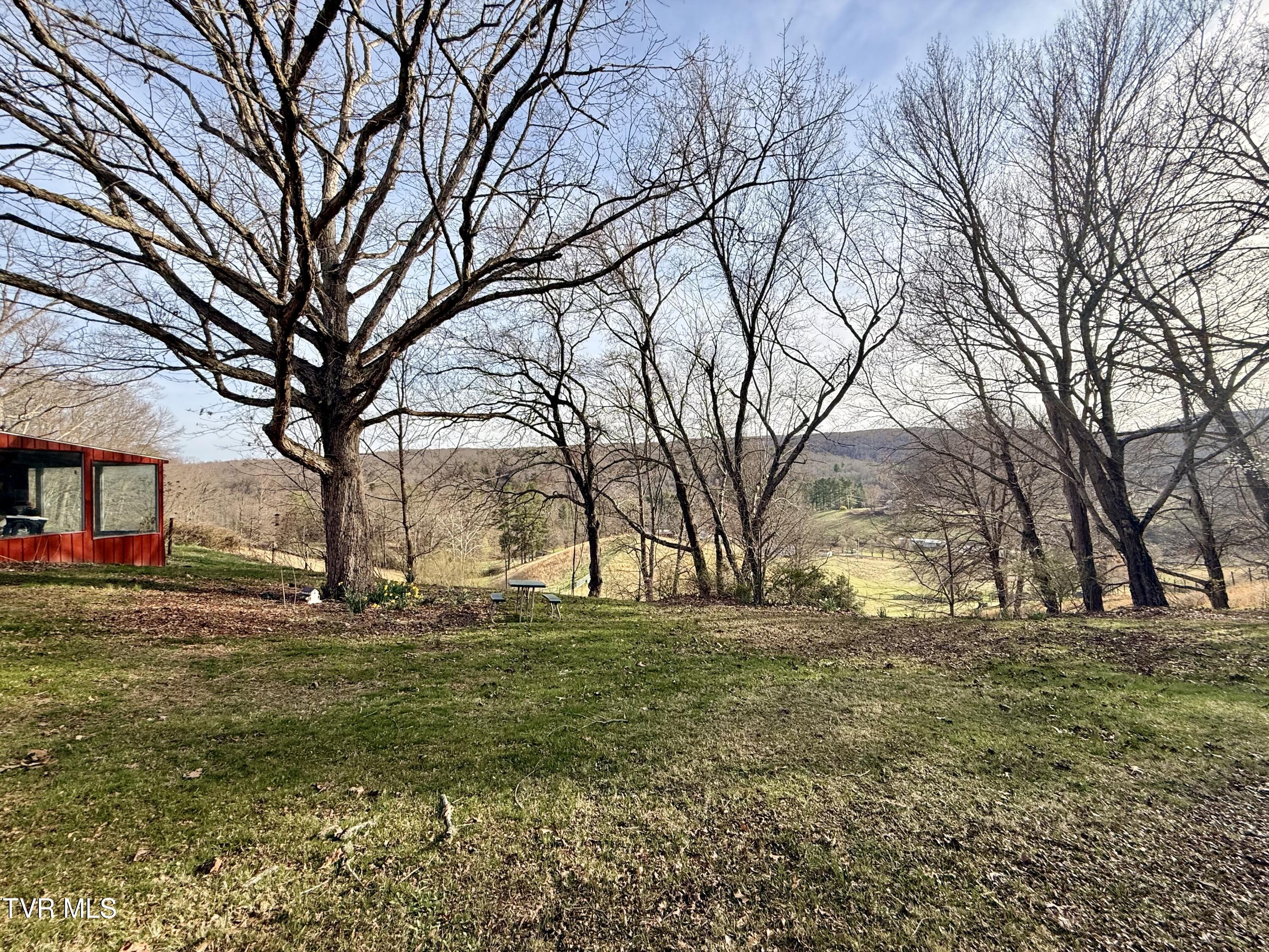 11516 Frederick Road Coeburn, VA 24230 - Photo 85 of 90 IMG_9892