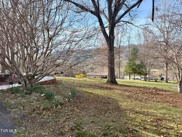 $695,000 | 11516 Frederick Road, Coeburn, VA 24230