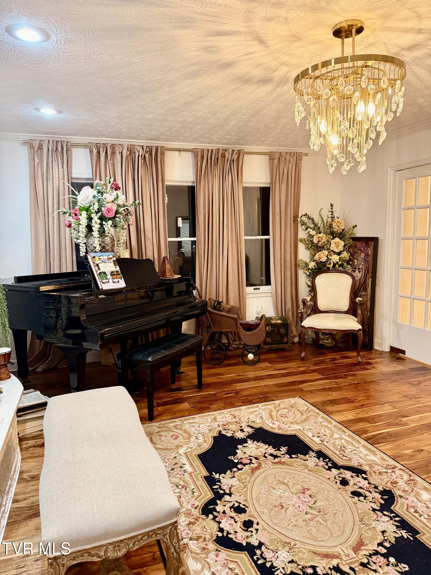 11516 Frederick Road Coeburn, VA 24230 - Photo 10 of 90 IMG_9792