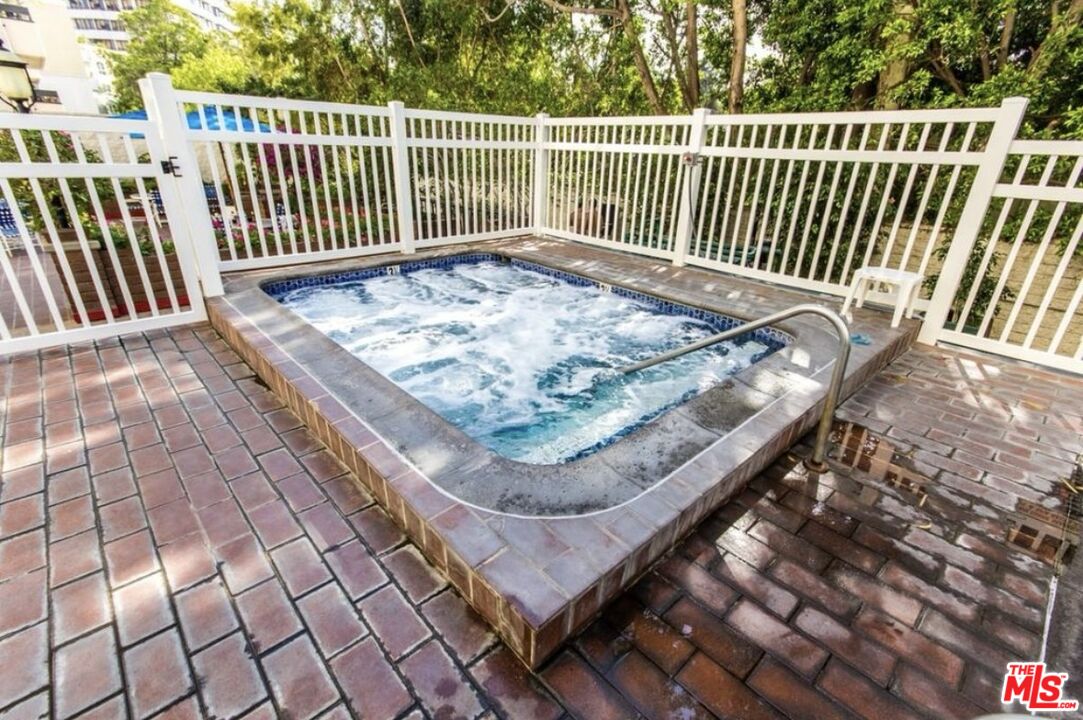 10535 Wilshire Boulevard, Unit 1701 Los Angeles, CA 90024 - Photo 16 of 18 a view of a wooden bench