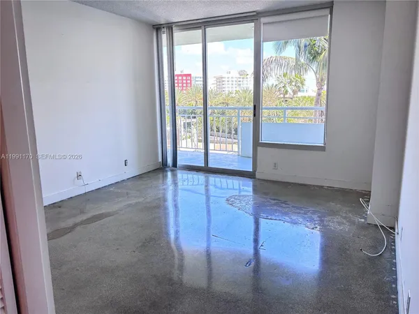 $4,500 | 400 South Pointe Drive, Unit 408, Miami Beach, FL 33139