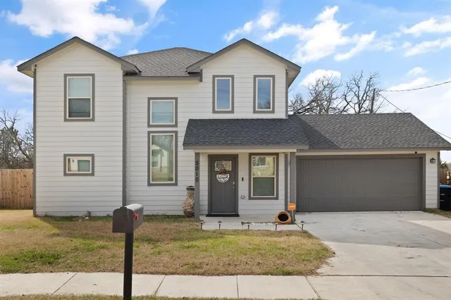 $315,000 | 5010 Fitzhugh Avenue, Fort Worth, TX 76105
