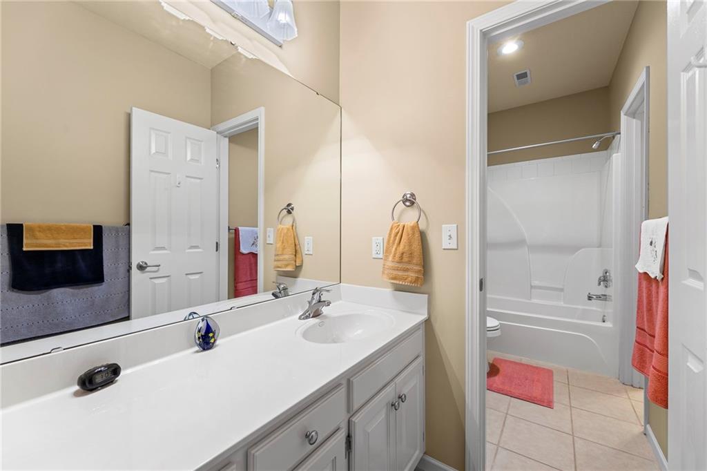 2400 South Outer Belt Road Oak Grove, MO 64075 - Photo 26 of 45
