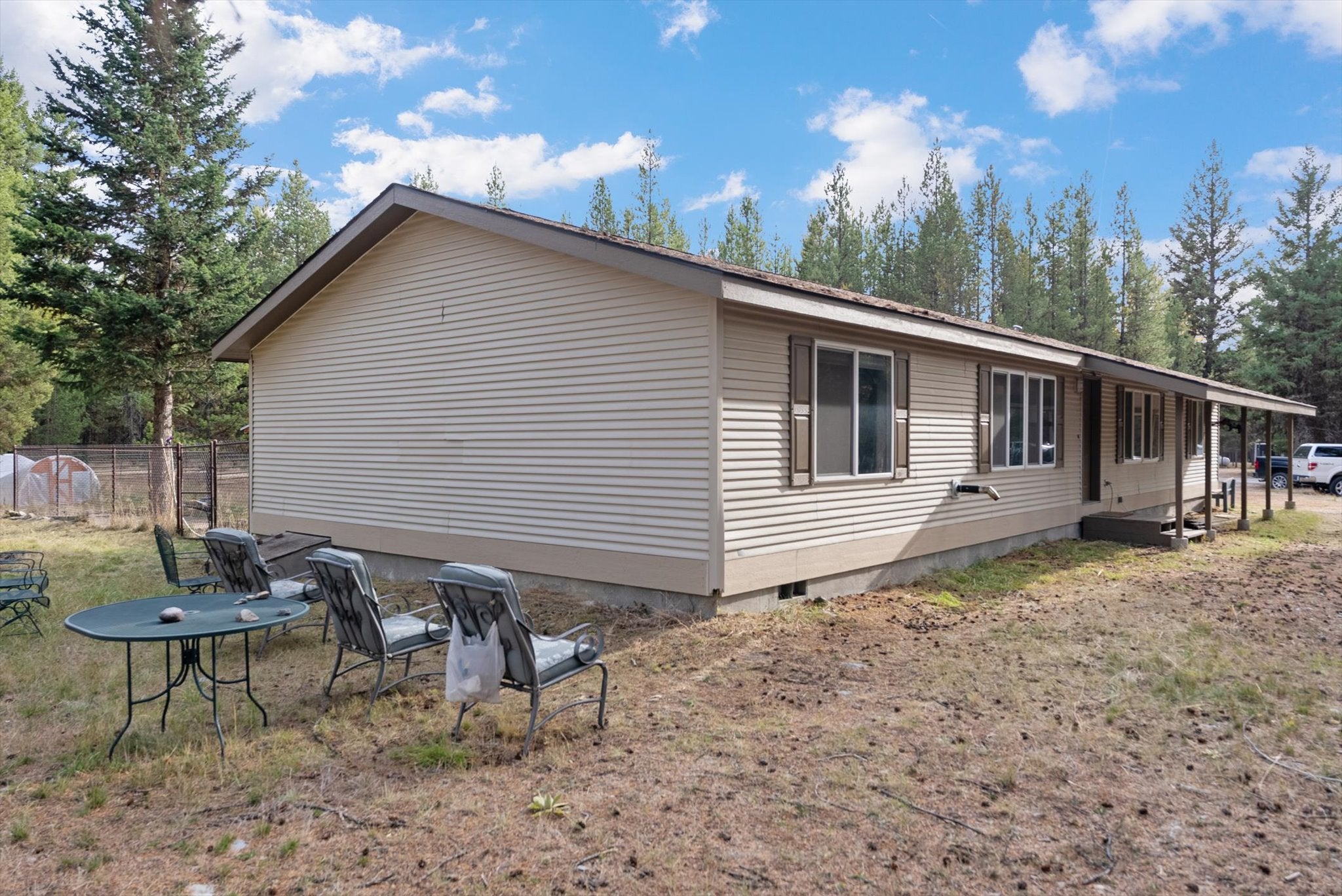 View of property exterior