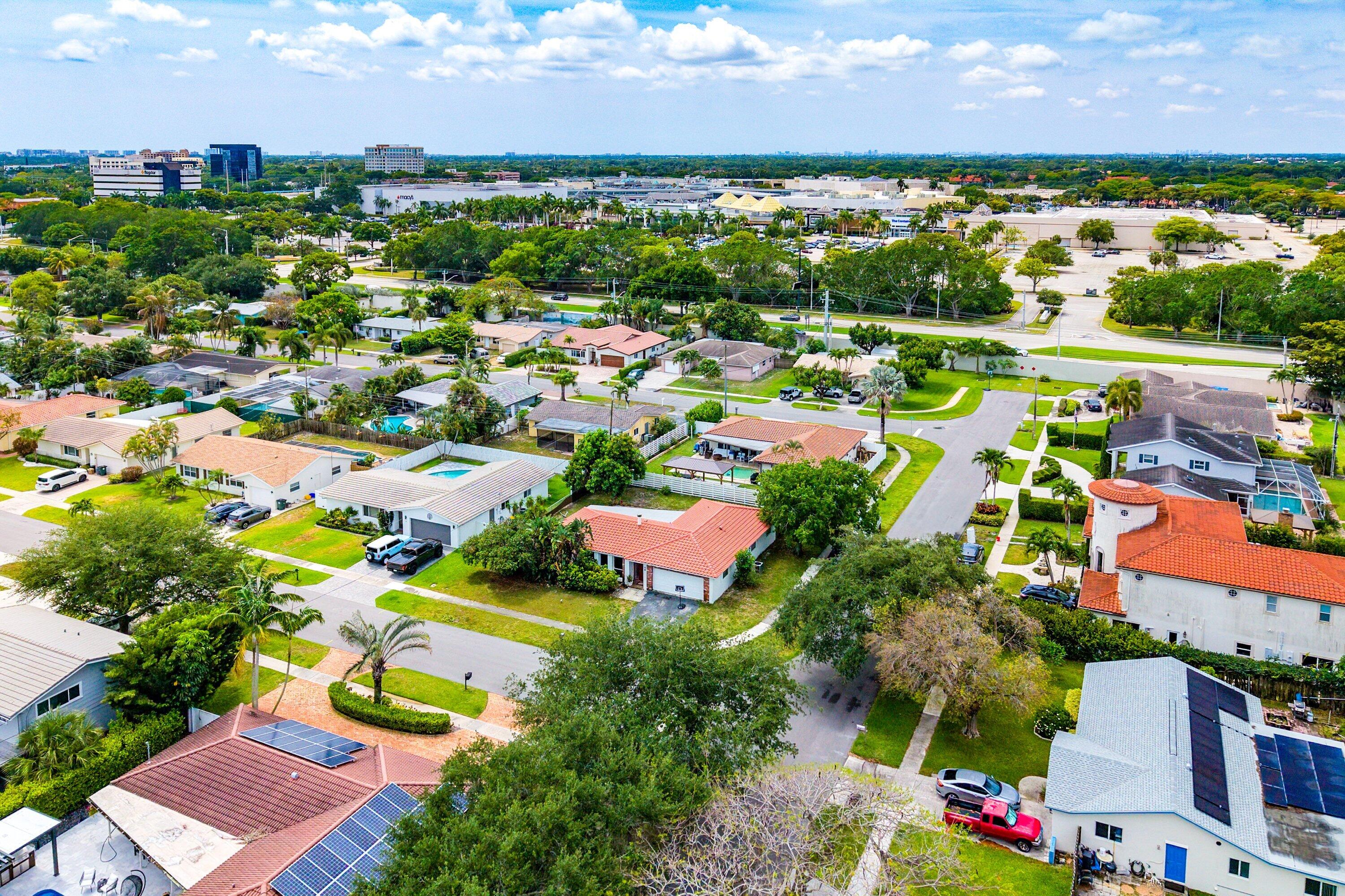 2 Tam O Shanter Lane Boca Raton, FL 33431 - Photo 39 of 41 039-2TamOShanterLane-BocaRaton-FL-33431-