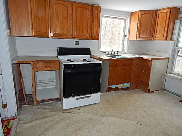 56 Depot Road Templeton, MA 01468 - Photo 6 of 11 Gallery Image 6