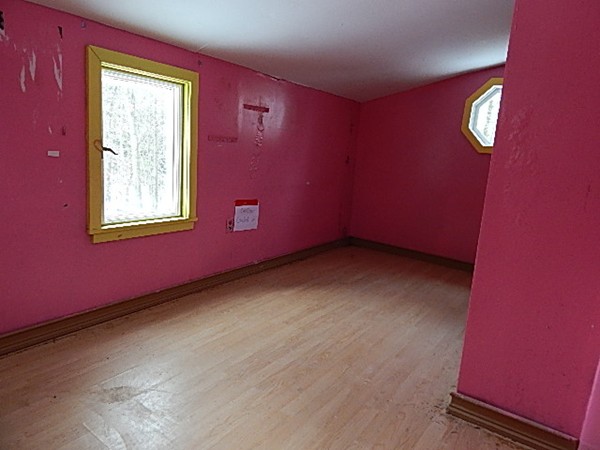 56 Depot Road Templeton, MA 01468 - Photo 8 of 11 Gallery Image 8