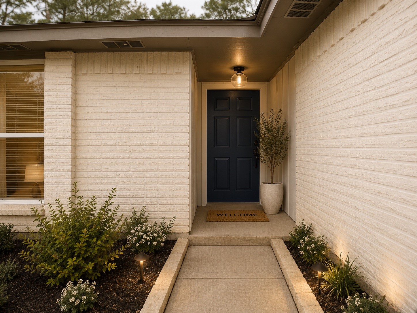 6107 Crooked Post Road Spring, TX 77373 - Photo 2 of 18 Landscaping Virtually Staged