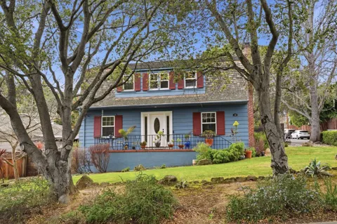 $2,748,000 | 2001 Sharon Avenue, Belmont, CA 94002