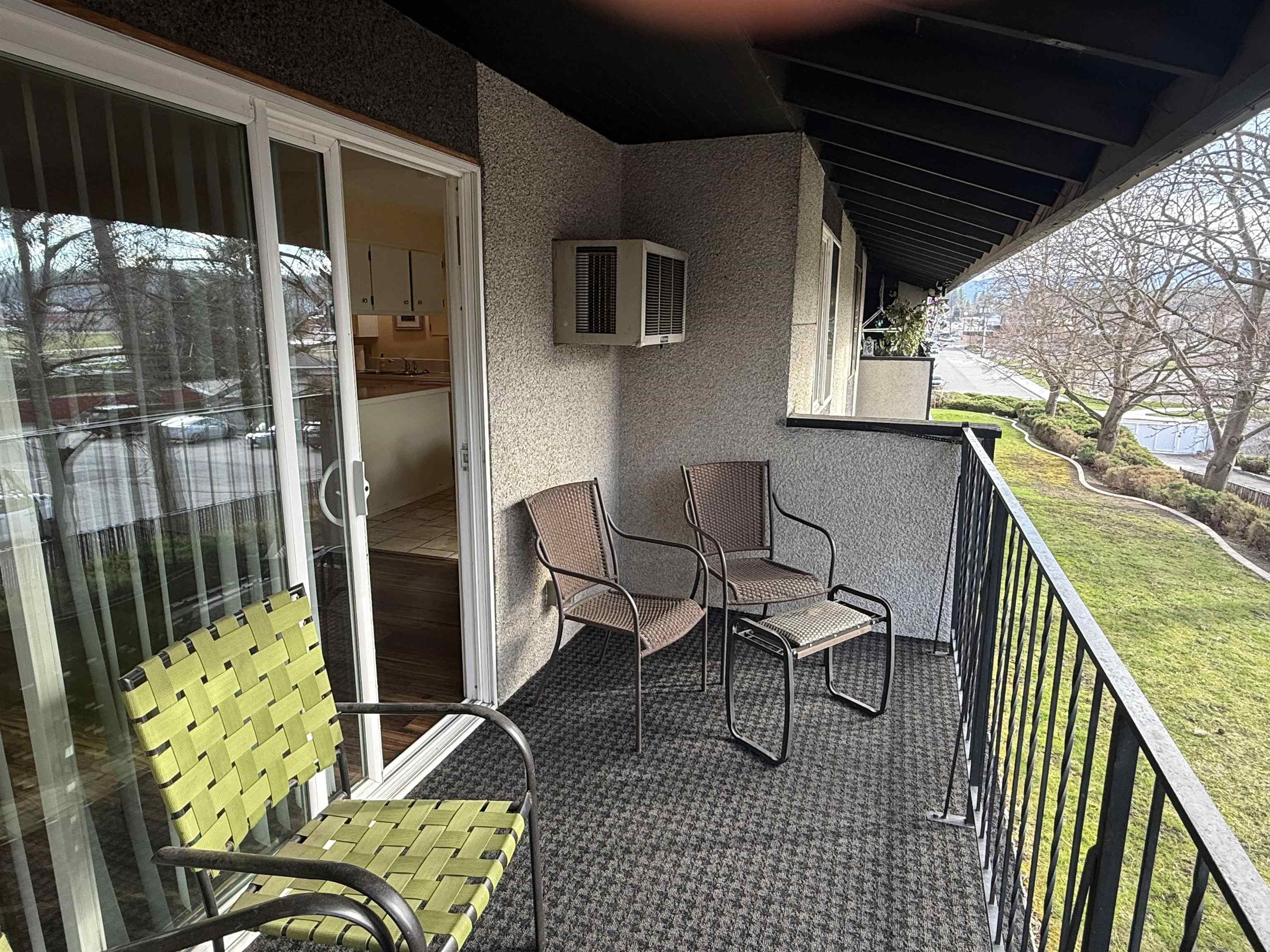 10409 East Main Avenue, Unit 15 Spokane Valley, WA 99206 - Photo 12 of 20
