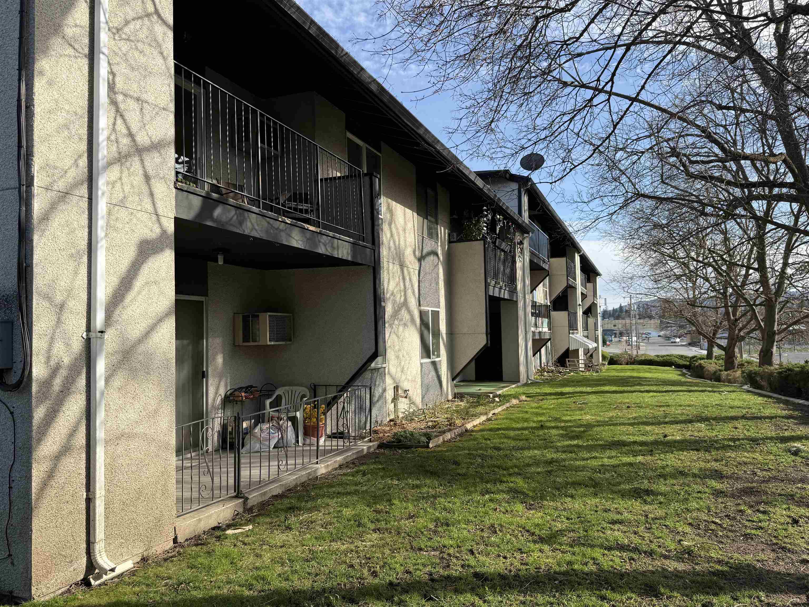 10409 East Main Avenue, Unit 15 Spokane Valley, WA 99206 - Photo 17 of 20